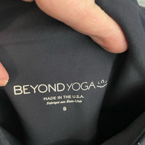 BEYOND YOGA LEGGINGS WOMEN SMALL‎ BLUE with daisies MADE IN USA - Picture 3 of 8